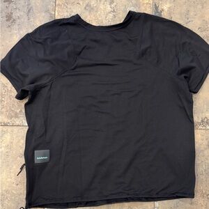 Lululemon Lightweight Cinched Hem Hiking T-Shirt - retails at $68